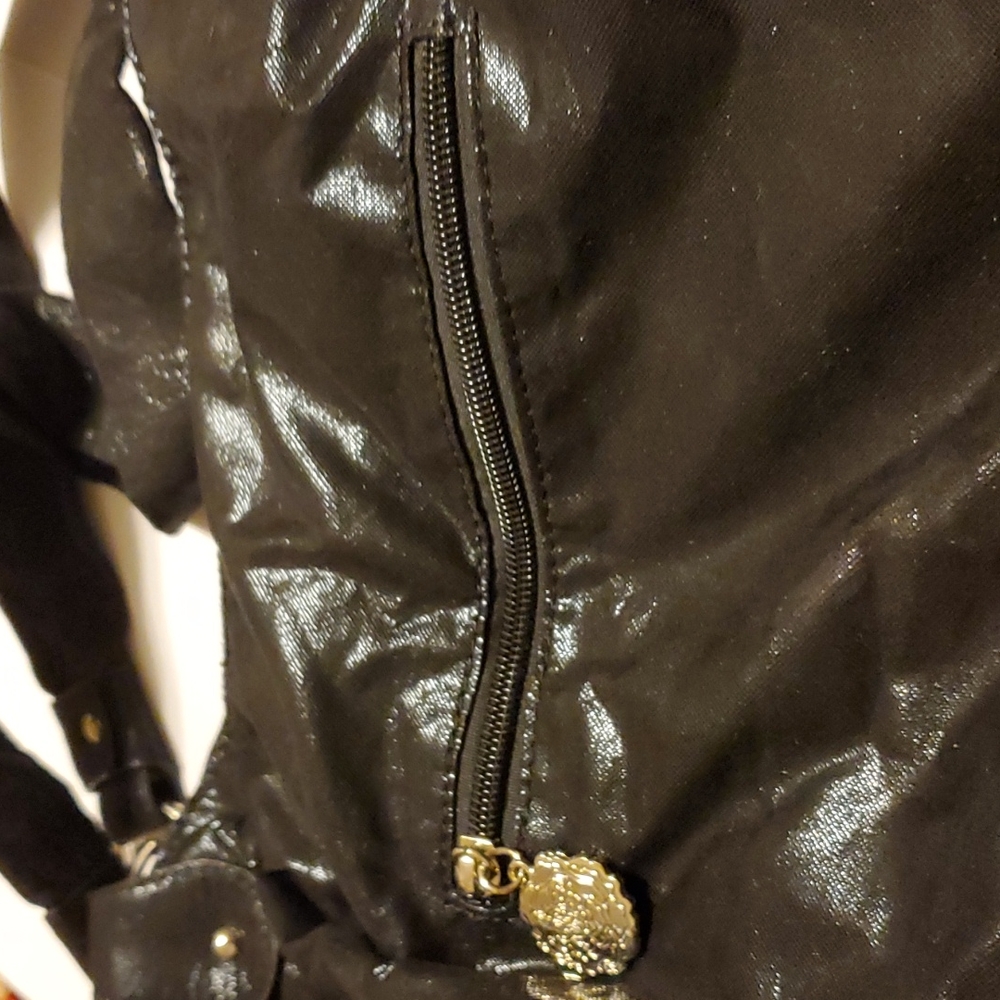Joan Boyce designed hobo purse, Black shiny fabric,lined,lots of pockets inside - Picture 6 of 8